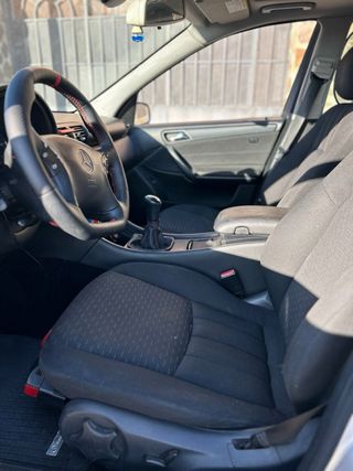 Mercedes-Benz Clase C 320 V6 2005