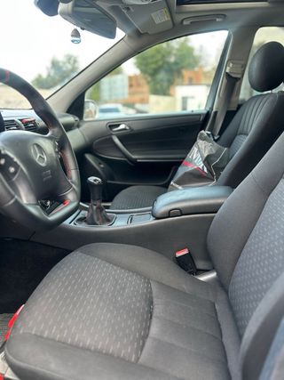 Mercedes-Benz Clase C 320 V6 2005