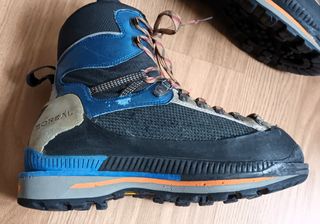 Botas Boreal Arwa Bi-Flex