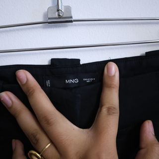 Pantalón negro de vestir