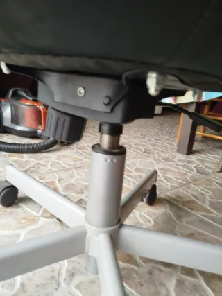 Silla de esc. gira, negra PRECIO RECOGER A domicil