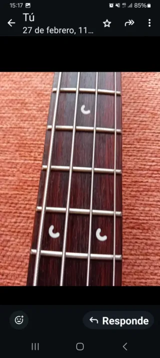 Bajo Musicman Negro