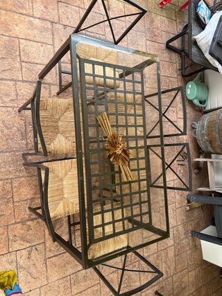 Mesa comedor cristal y metal con 6 sillas