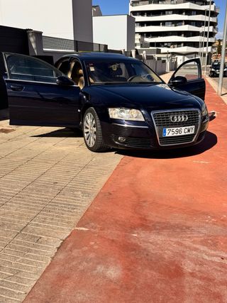 Audi A8 2004