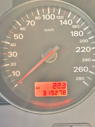Audi A8 2004