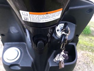 Yamaha d'elight 125 scooter marrone