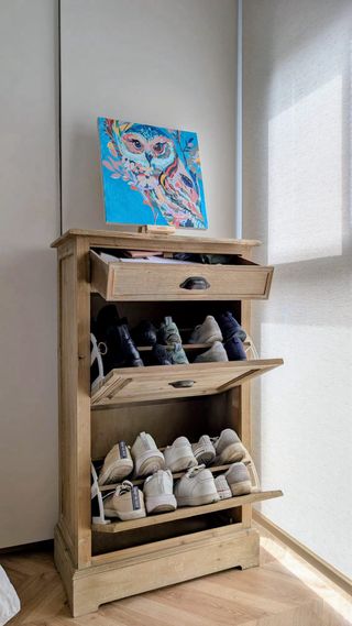 Zapatero madera envejecida con cajón