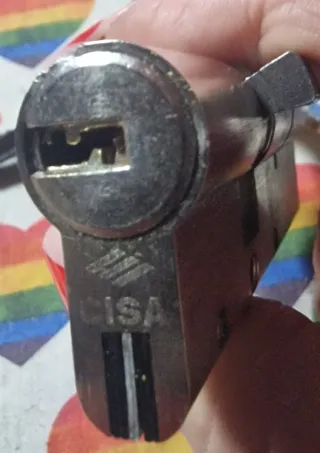 Cerradura de seguridad con llaves