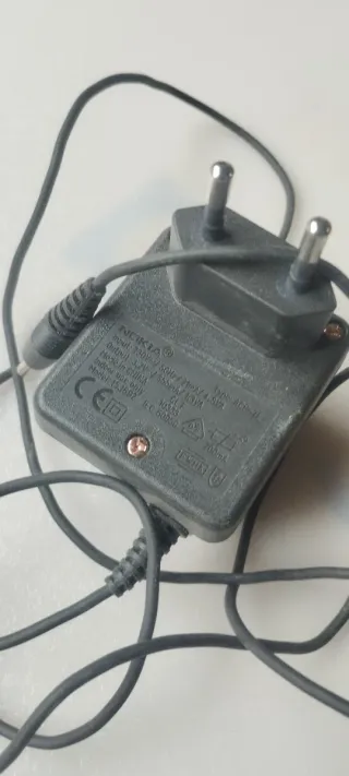 Cargadores Nokia Antiguos