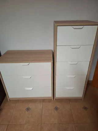 Cajoneras madera y blanco