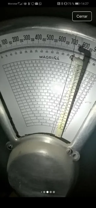 Báscula antigua Magriña