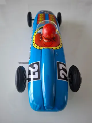 GIOCATTOLO DI LAMIERA