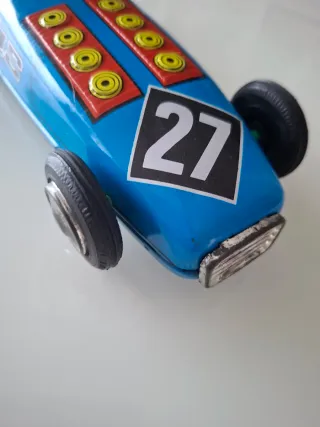 GIOCATTOLO DI LAMIERA