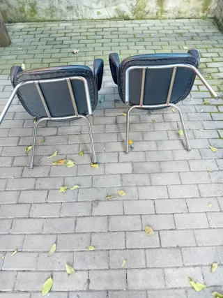 Coppia sedie vintage eco pelle nere