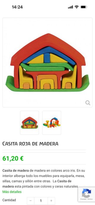 Casa de madera de colores arco iris.