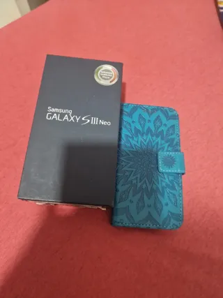 Samsung Galaxy S3 Neo Caja y Funda