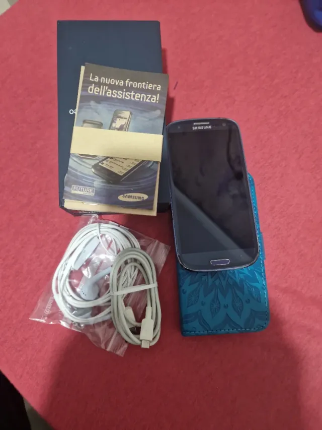 Samsung Galaxy S3 Neo Caja y Funda
