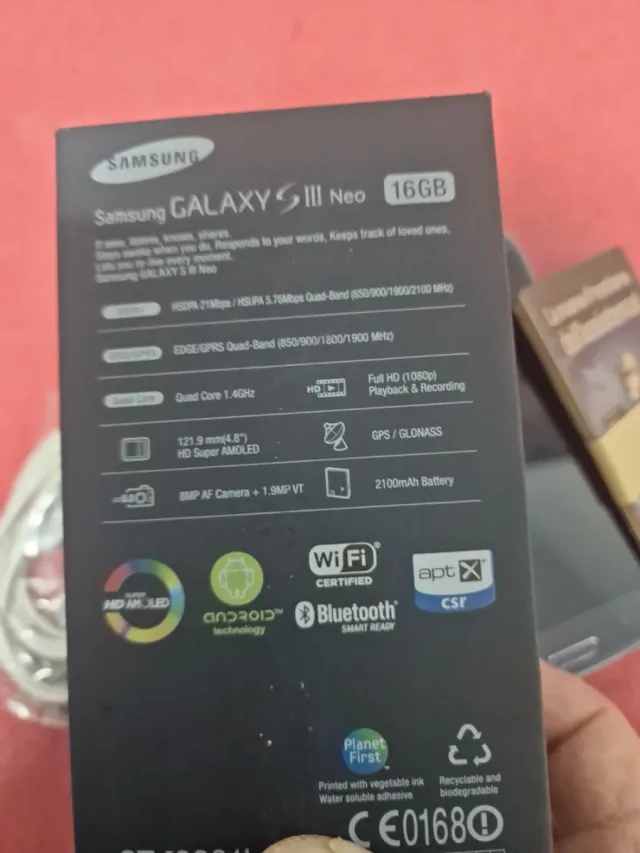 Samsung Galaxy S3 Neo Caja y Funda