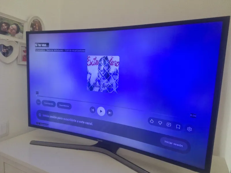 Samsung TV modelo Curvo con mando 40 pulgadas afbeelding 3