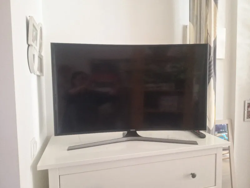 Samsung TV modelo Curvo con mando 40 pulgadas afbeelding 6