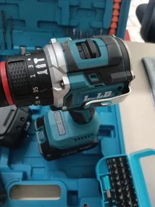 Valigetta Trapano 68V 15000Ah Doppia Batteria