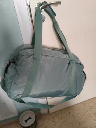 Bolso de viaje acolchado o bolsa de gym