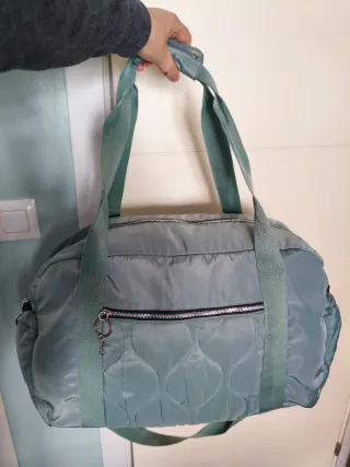 Bolso de viaje acolchado o bolsa de gym