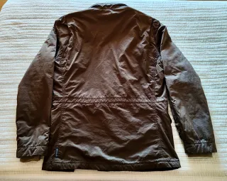 Parka Armani Jeans Talla 50/M verde caqui