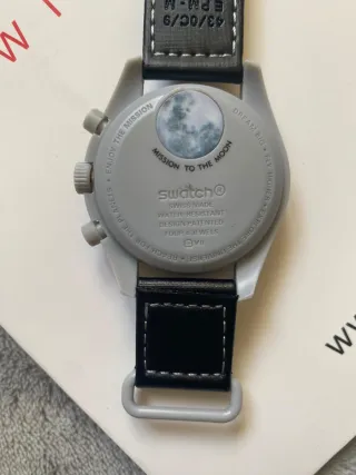 Omega x Swatch Mission to Earthphase