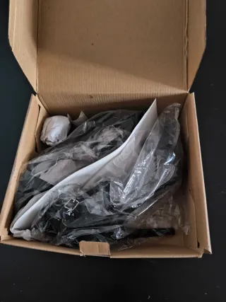 Sandalias negras con plumas Talla 37