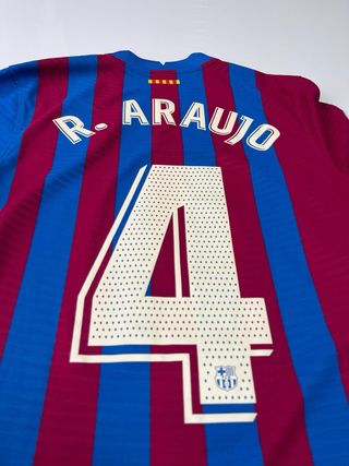 Camiseta FC Barcelona pro 2021 22 Araujo Talla S