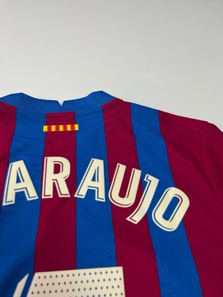 Camiseta FC Barcelona pro 2021 22 Araujo Talla S