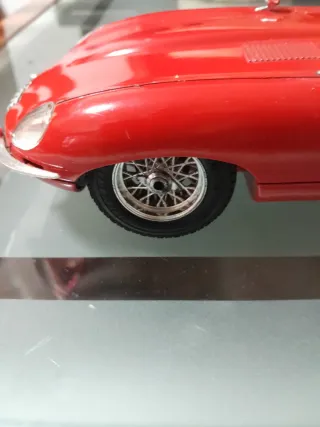 Bburago Jaguar E-Type Descapotable 1961