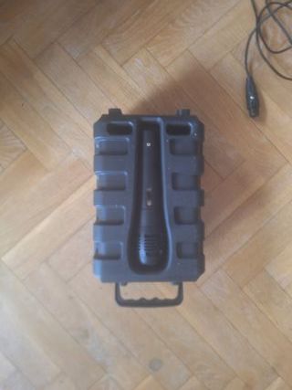 Parlante Bluetooth con Micrófono y radio