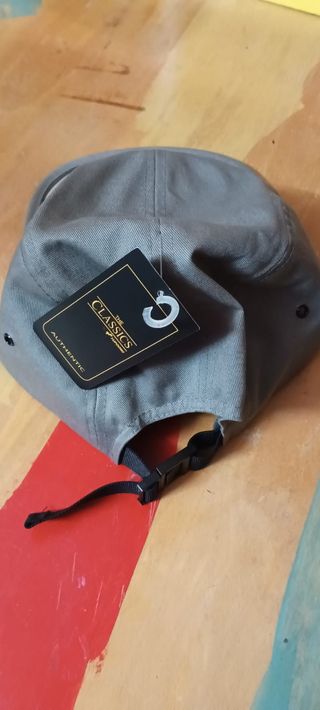 Gorra 5-Panel Yupoong Nerval & Co. Gris