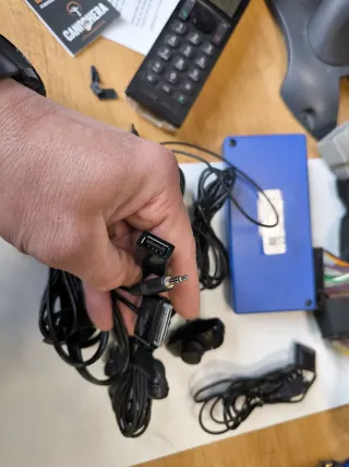 Parrot para Volvo S40 / V50 Mki 9100