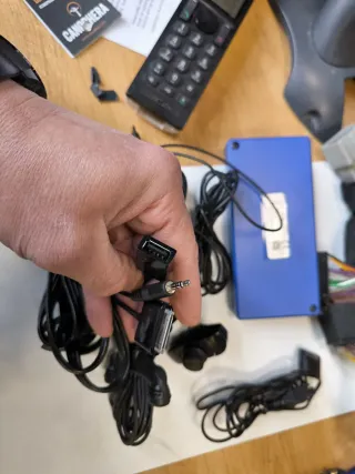 Parrot para Volvo S40 / V50 Mki 9100