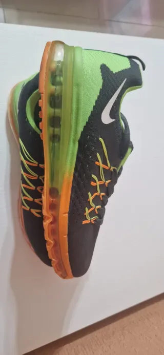 Zapatillas Air Max Negras y Verdes