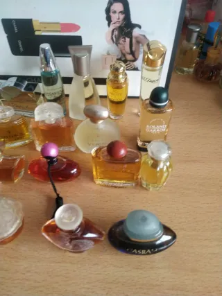 Set di miniature di profumi di varie marche