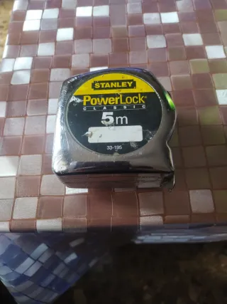 Cinta Métrica Stanley PowerLock 5m