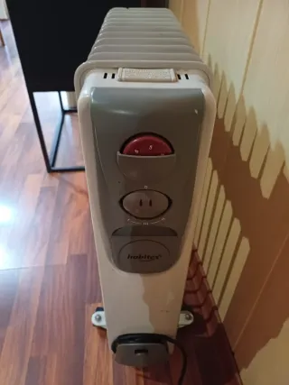 Radiador eléctrico con ruedas