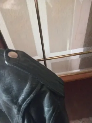 Cazadora de piel rockera