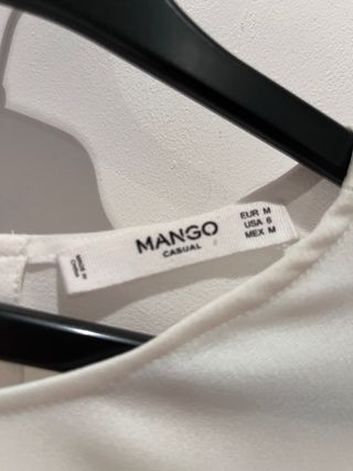 Blusa Mango blanca manga acampanada Talla L