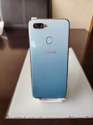 Lote 3 Telefoni 128 GB 6 GB RAM, OPPO e Huawei