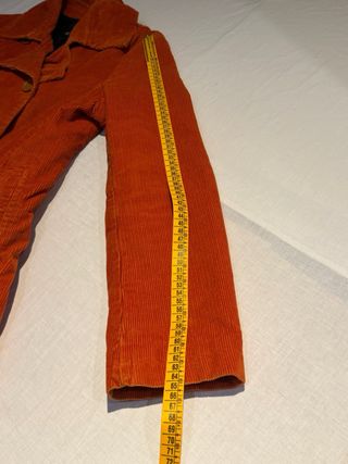 Chaqueta de pana naranja mujer