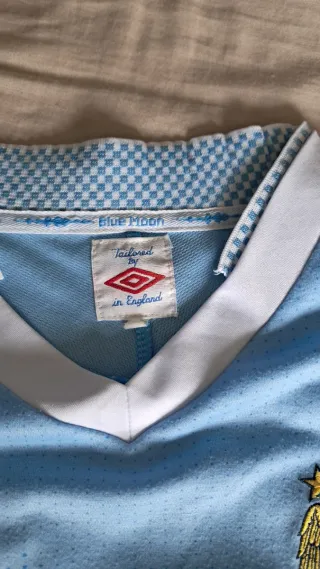 Camiseta Manchester City Umbro Azul