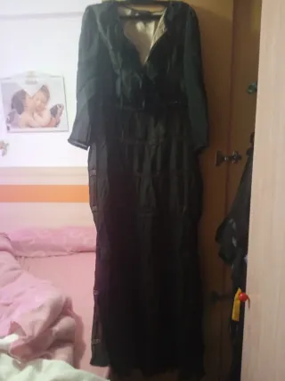 Vestido seda negro Purificación García sin estrena