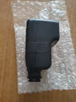 Flash Mikona MV-220 vintage per fotocamera