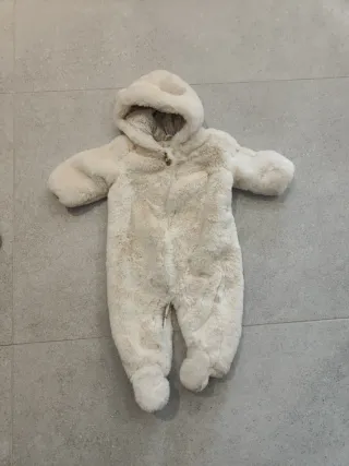 Buzo bebé 3-6 meses peluche invierno