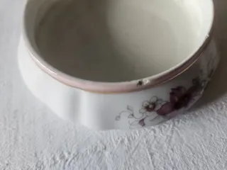 Portagioie in porcellana "Peint à la main" Parigi